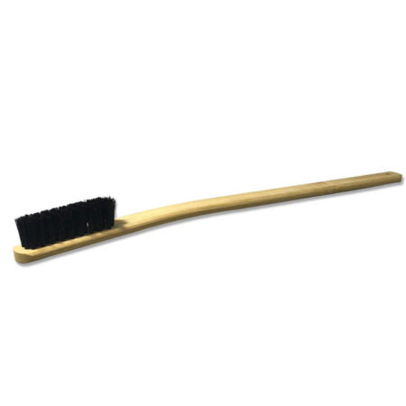 wooden-handle-car-cleaning-brush